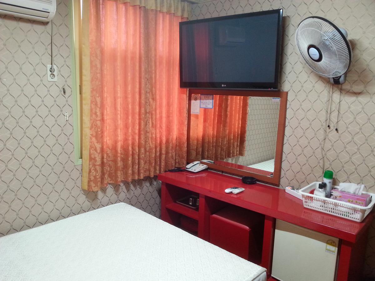 Jeju Brd Hotel Extérieur photo